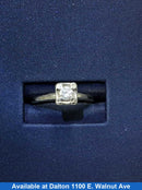 Women's Ring - Solitaire - White Gold 14k (.585) 1.8 grams Size 7.5
