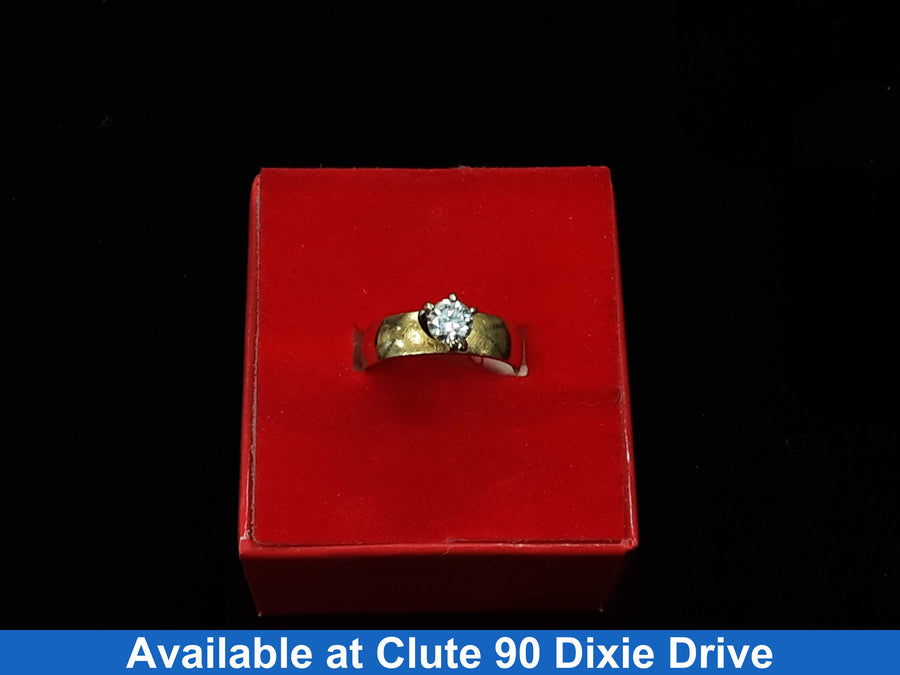 Women's Ring - Solitaire - Yellow Gold 14k (.585) 4.1 grams Size 6