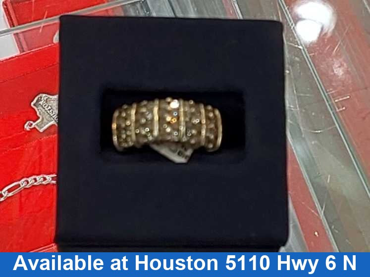 Women's Ring - Silver 3.1 grams Size 7