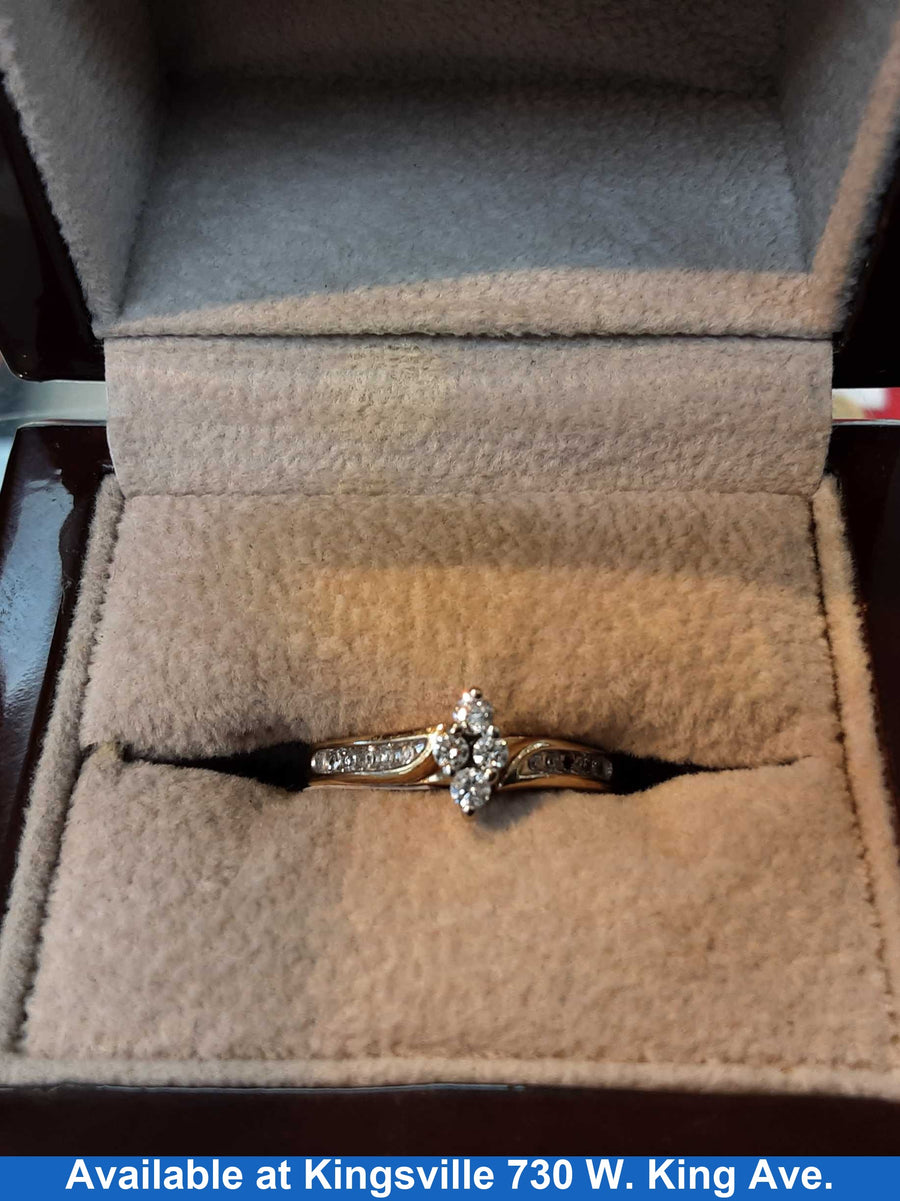 Ring - Wedding Set - Yellow Gold 10k (.417) 3.1 grams Size 7
