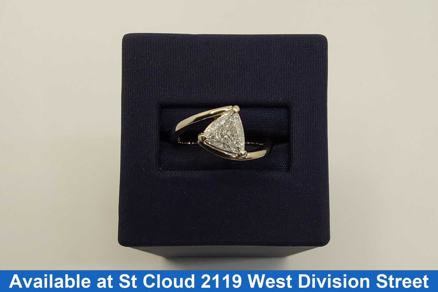 Women's Ring - Solitaire - White Gold 14k (.585) 3.73 grams Size 7