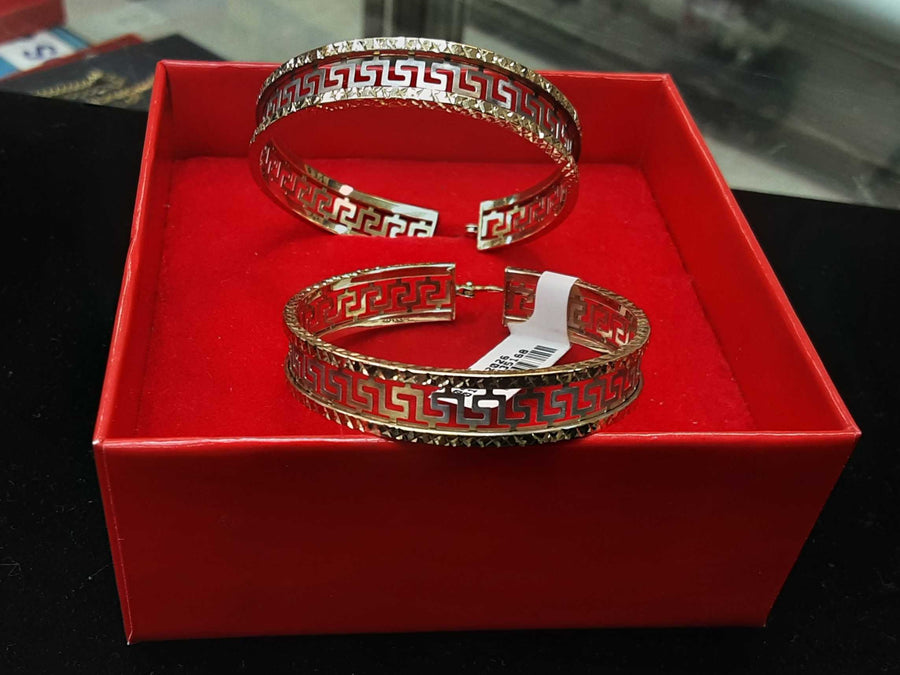 Bangle Earrings - Yellow Gold 10k (.417) 7.2 grams