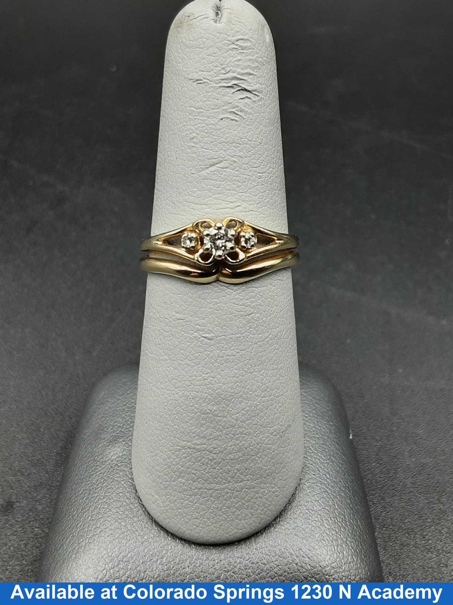 Women's Ring - Solitaire - Yellow Gold 14k (.585) 3.6 grams Size 7