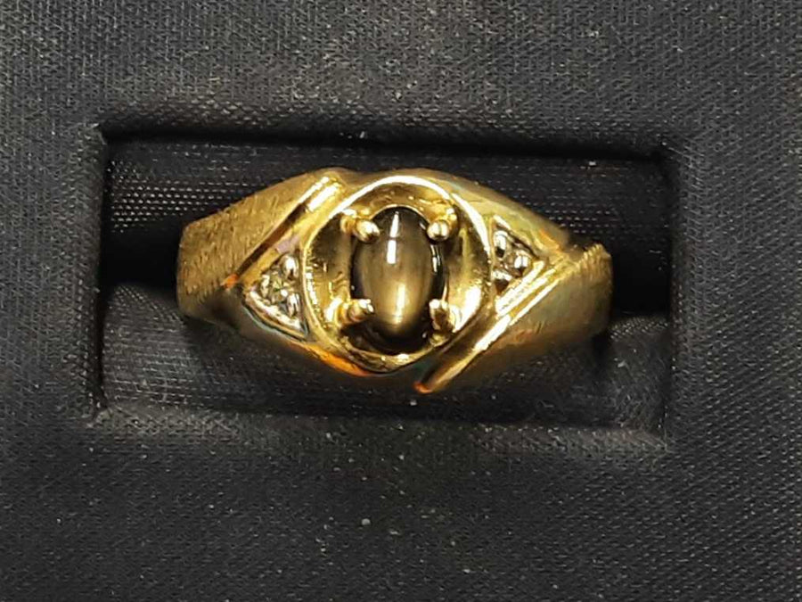 Women's Ring - Yellow Gold 10k (.417) 2.6 grams Size 8.5