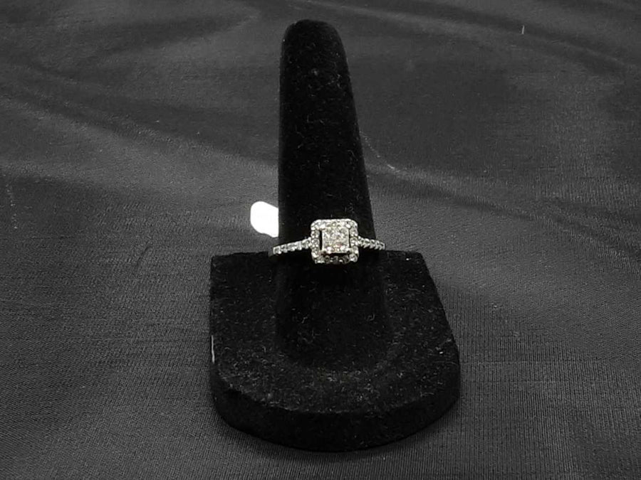 Ring - Wedding Set - White Gold 14k (.585) 2.6 grams Size 6