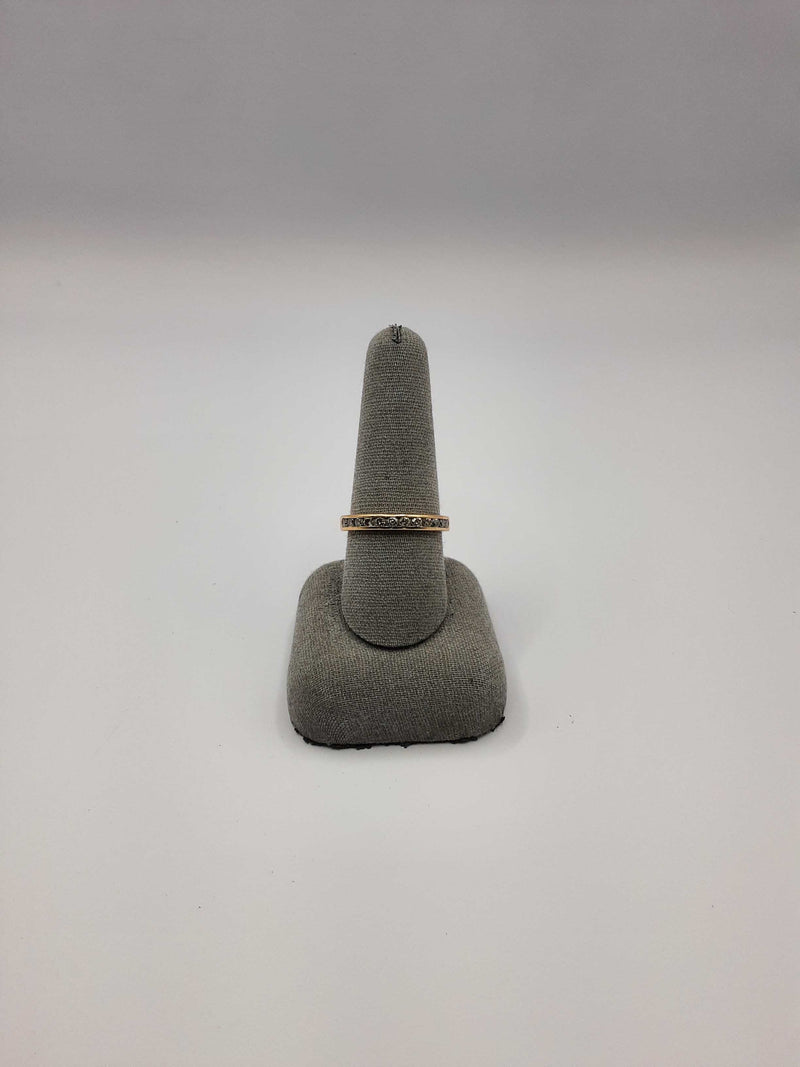 14kt Fancy Wedding Band