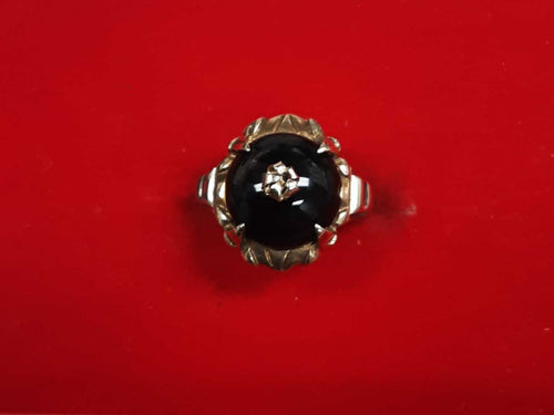 Women's Ring - Yellow Gold 10k (.417) 2.7 grams Size 5.5