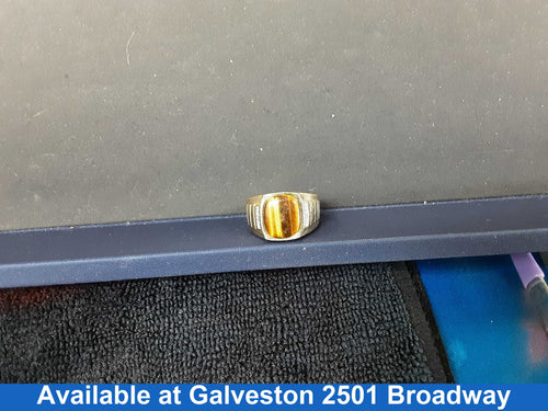 Men's Ring - Yellow Gold 10k (.417) 7.4 grams Size 9