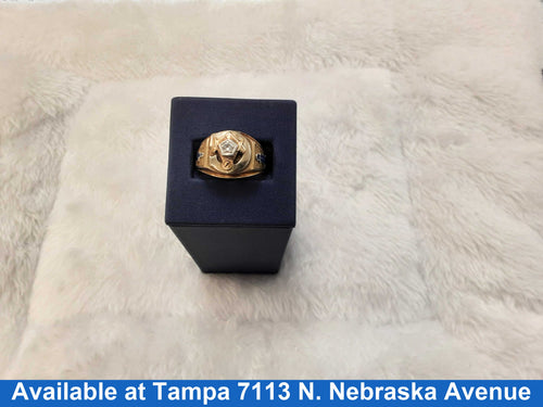 Men's Ring - Yellow Gold 10k (.417) 8.3 grams Size 10.5