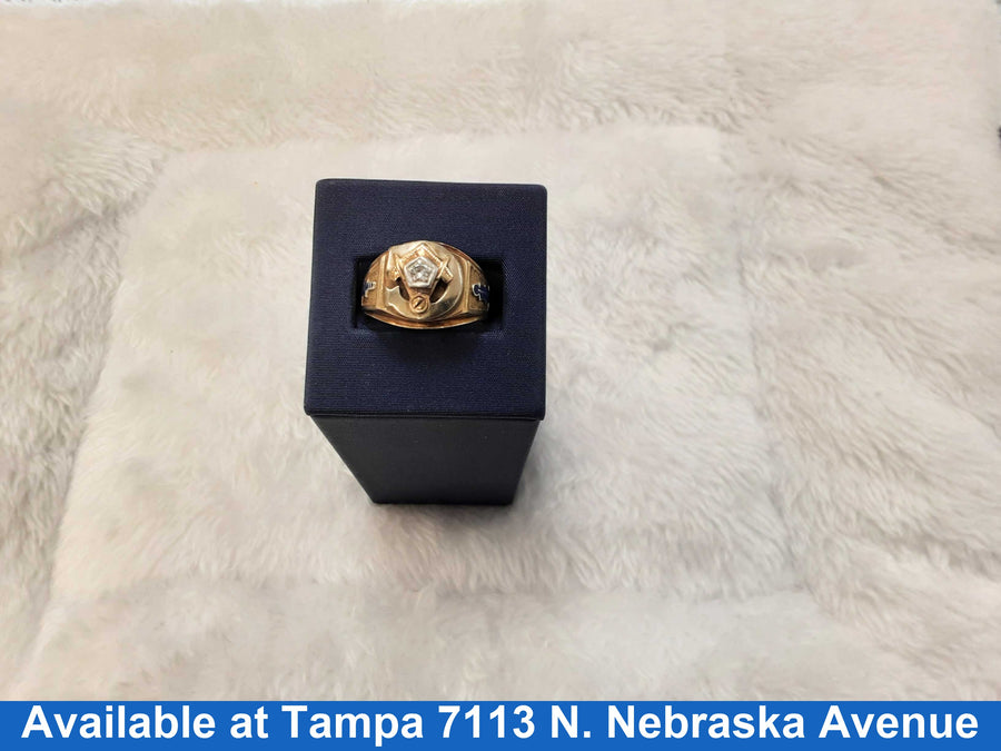 Men's Ring - Yellow Gold 10k (.417) 8.3 grams Size 10.5