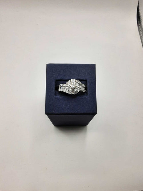 Women's Ring - White Gold 14k (.585) 5.9 grams Size 7