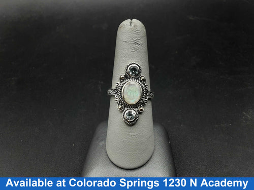 Women's Ring - Silver 4.9 grams Size 8