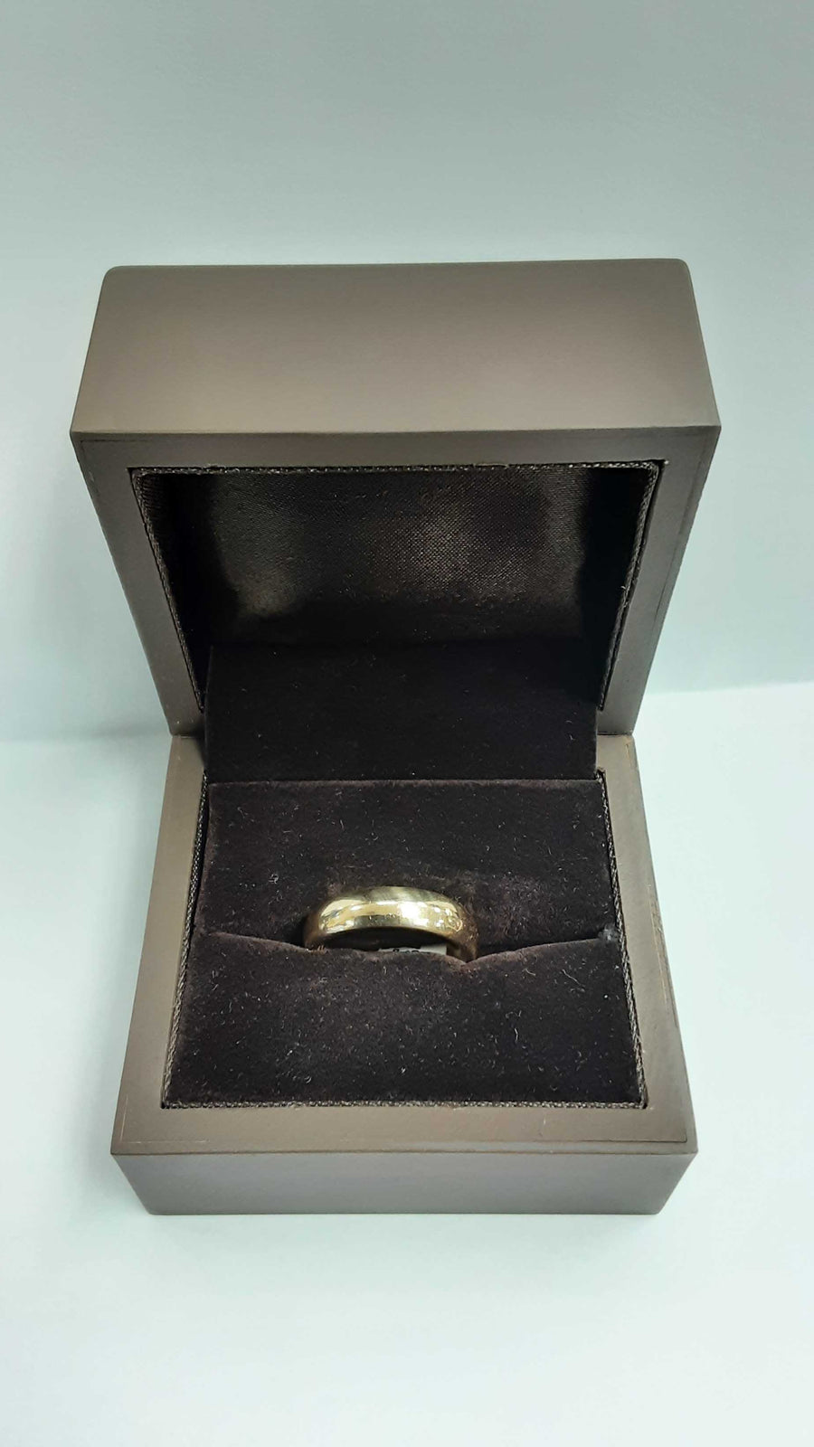 Ring - Wedding Band - Yellow Gold 14k (.585) 6.9 grams Size 10