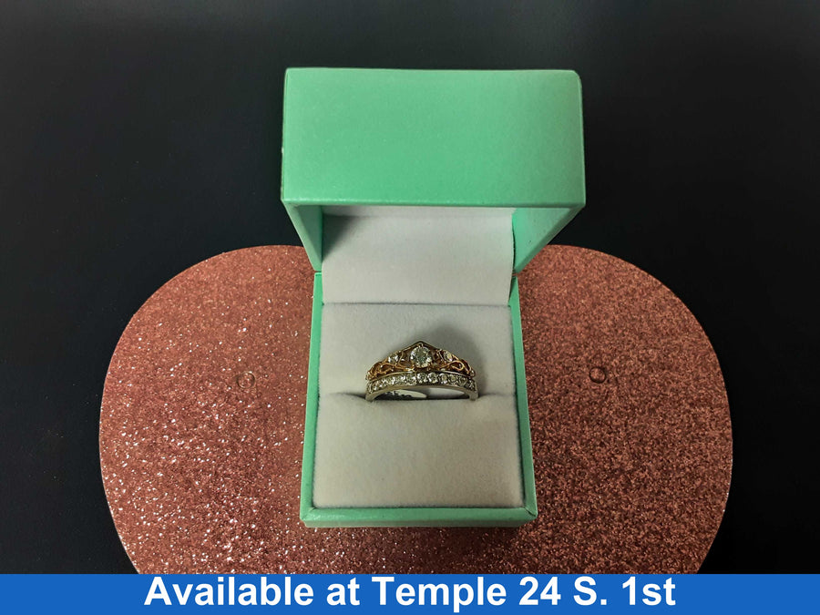 Women's Ring - White Gold 14k (.585) 5.2 grams Size 8