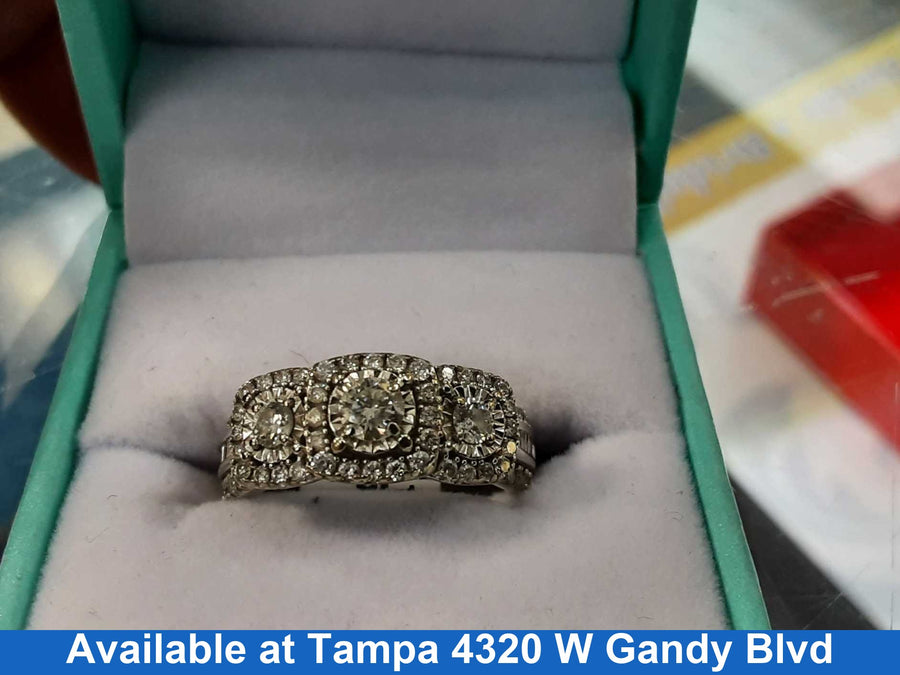 Women's Ring - White Gold 10k (.417) 4.9 grams Size 20