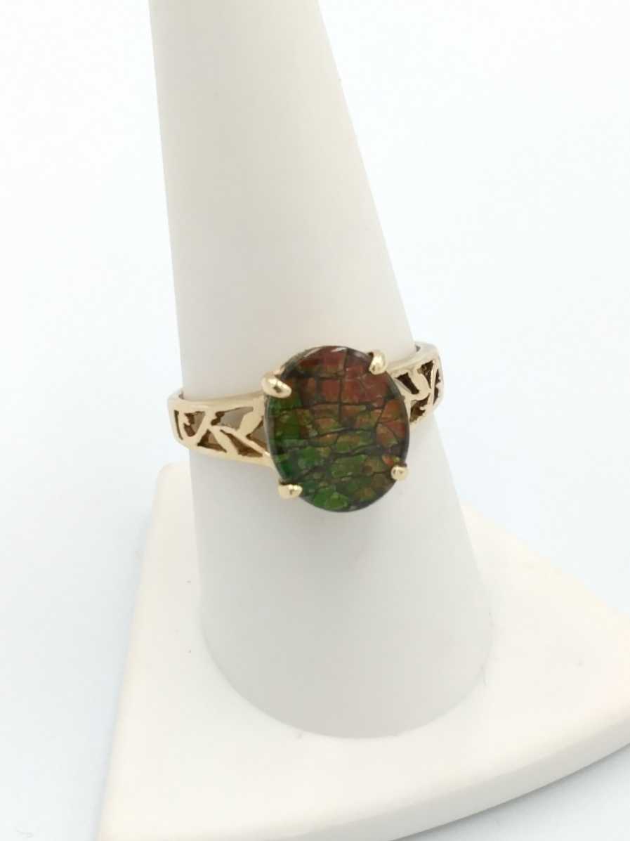 Women's Ring - Yellow Gold 14k (.585) 4 grams Size 9