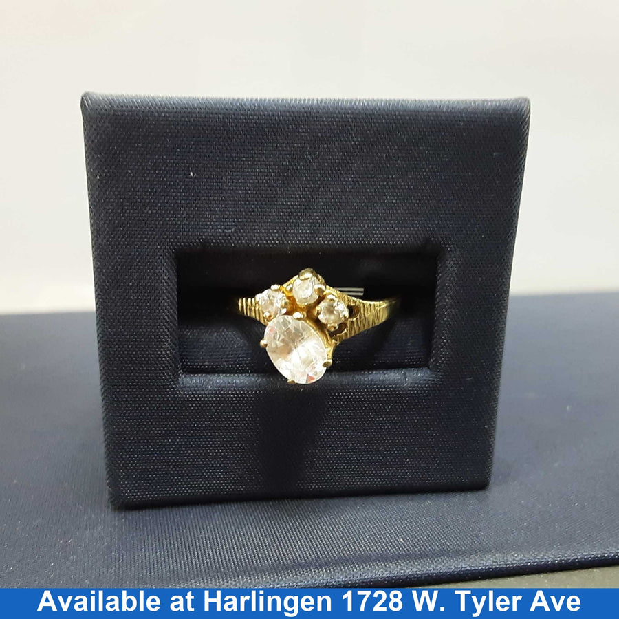 Women's Ring - Yellow Gold 10k (.417) 2.2 grams Size 7.5