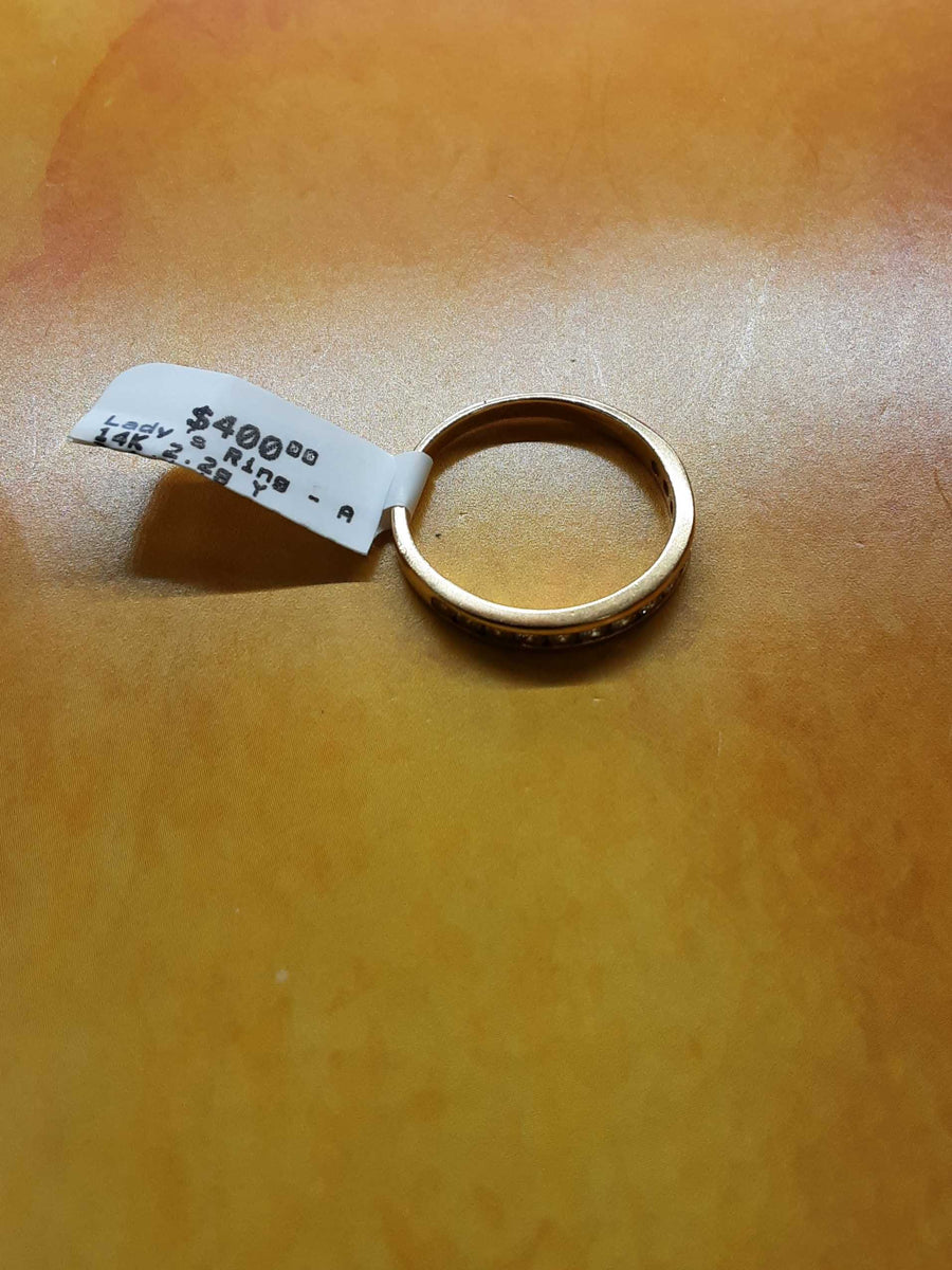Women's Ring - Anniversary - Yellow Gold 14k (.585) 2.2 grams Size 8