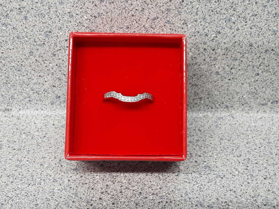 Ring - Wedding Band - White Gold 10k (.417) 1.8 grams Size 7