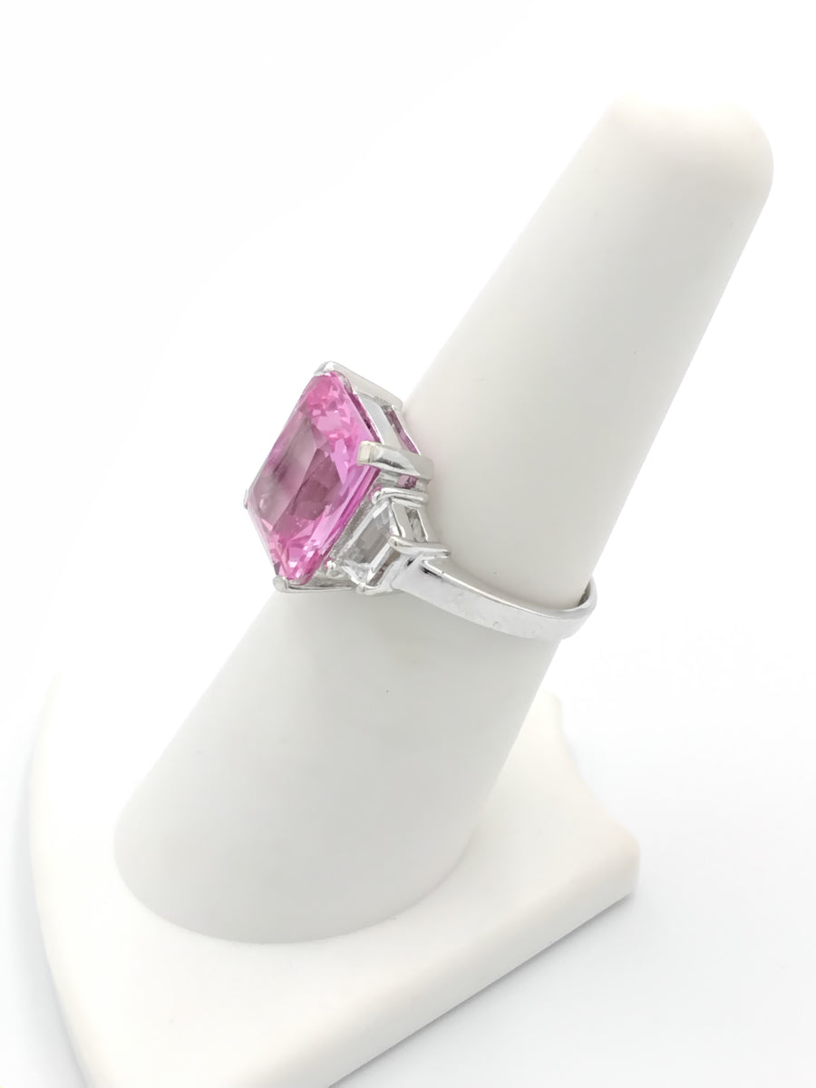 Women's Ring - White Gold 14k (.585) 4.4 grams Size 7