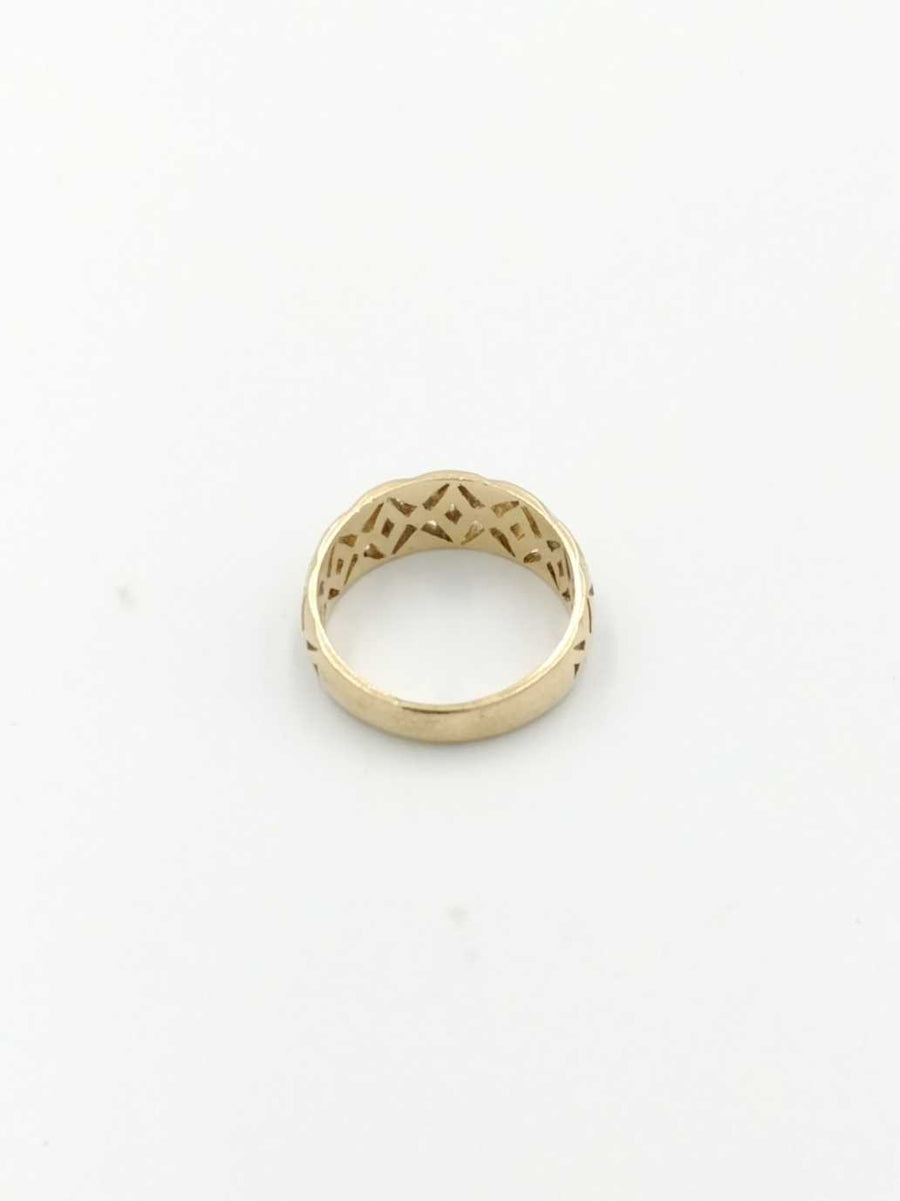 Men's Ring - Yellow Gold 10k (.417) 3.5 grams Size 5.5