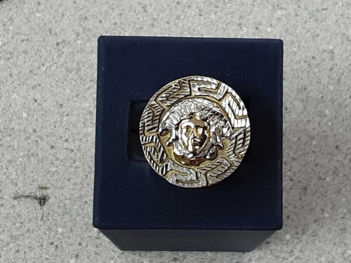 Men's Ring - Yellow Gold 10k (.417) 11 grams Size 6.5