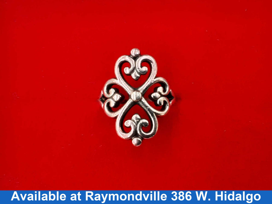 Women's Ring - Silver 5.9 grams Size 6