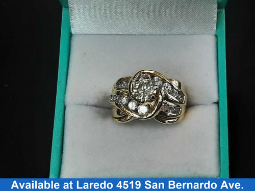 Women's Ring - Yellow Gold 10k (.417) 10.1 grams Size 7.5