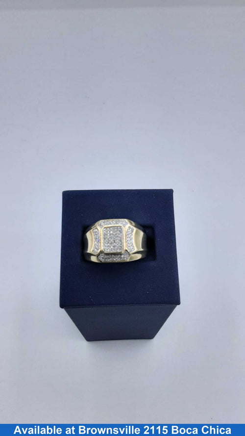 Men's Ring - Yellow Gold 10k (.417) 6 grams Size 7