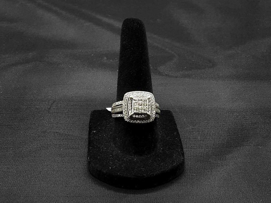 Ring - Engagement Set - White Gold 10k (.417) 4.7 grams Size 7