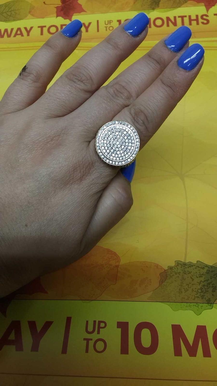 Women's Ring - Yellow Gold 10k (.417) 9.3 grams Size 10