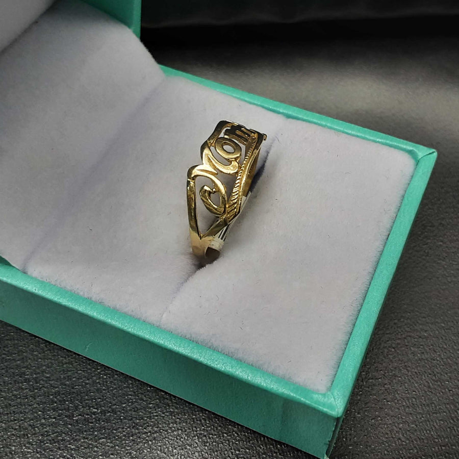 Women's Ring - Mother's - Yellow Gold 14k (.585) 1.4 grams Size 6