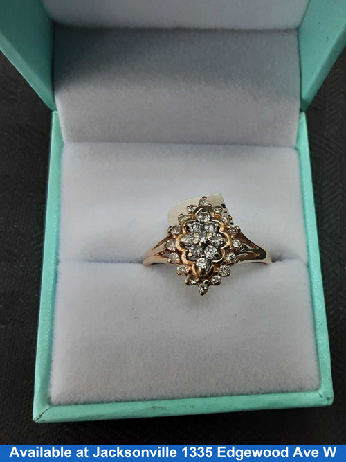Women's Ring - Yellow Gold 14k (.585) 3.8 grams Size 9.5