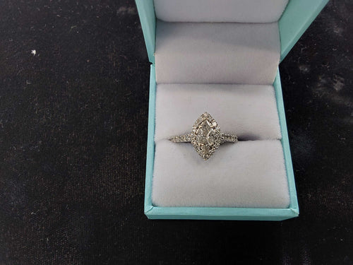 Women's Ring - White Gold 14k (.585) 4 grams Size 8