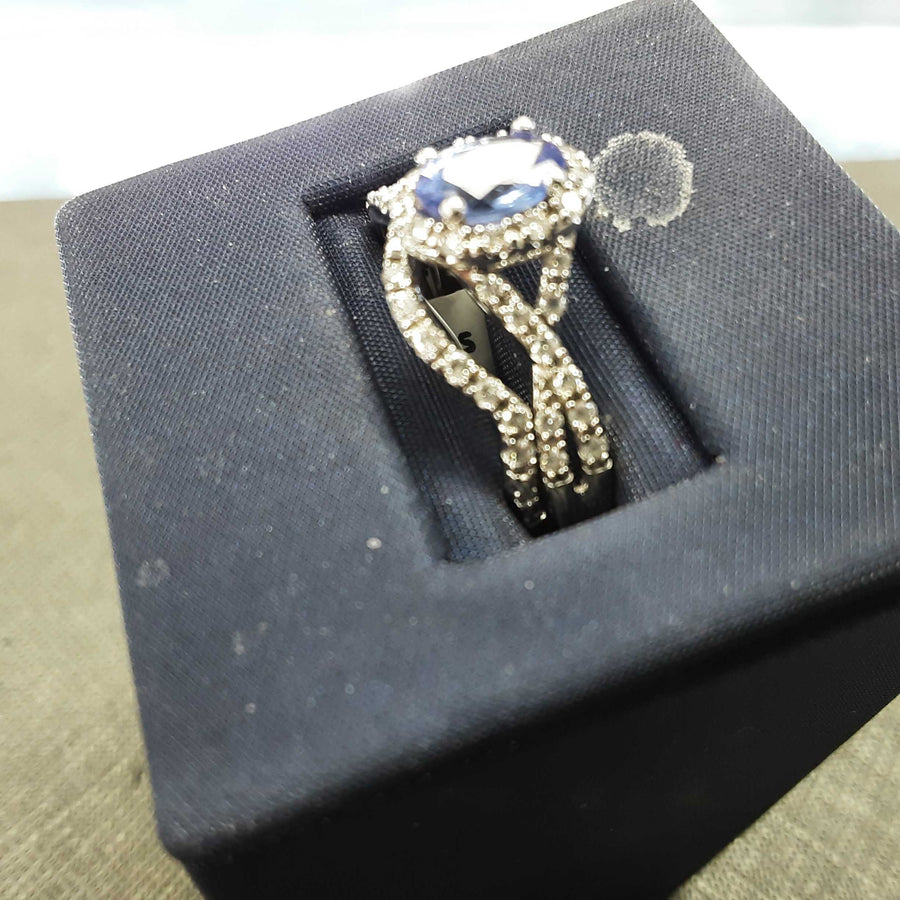 Ring - Wedding Set - White Gold 10k (.417) 3.8 grams Size 10