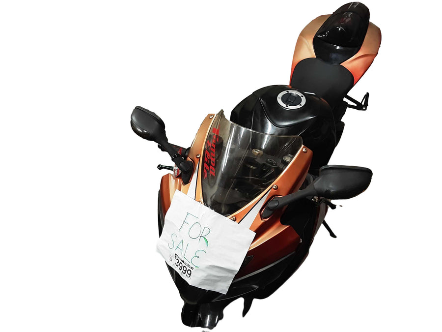 Suzuki 750cc 07 Black Motorcycle