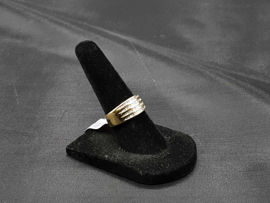 Women's Ring - Anniversary - Yellow Gold 10k (.417) 3.5 grams Size 6