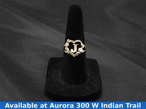Women's Ring - Tricolor Gold 14k (.585) 1.9 grams Size 6