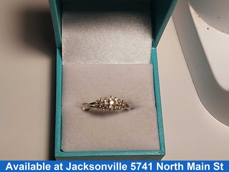 Women's Ring - White Gold 10k (.417) 2 grams Size 7