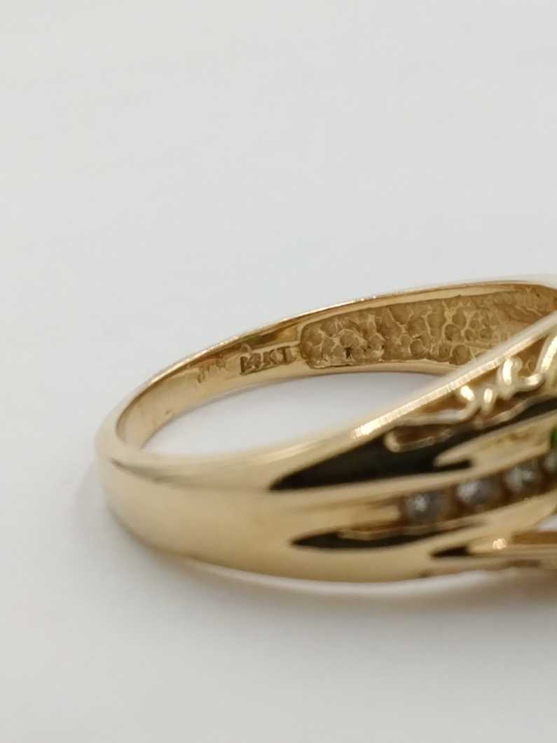Women's Ring - Yellow Gold 14k (.585) 4.3 grams Size 7