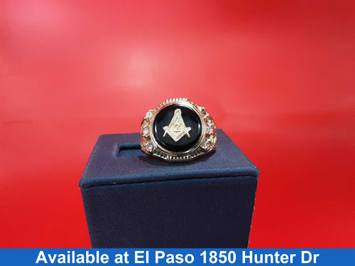 Men's Ring - Yellow Gold 10k (.417) 3.5 Grams Size 9