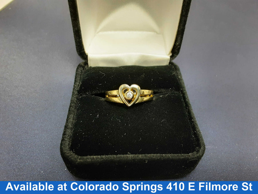 Women's Ring - Solitaire - Yellow Gold 14k (.585) 3.3 grams Size 7