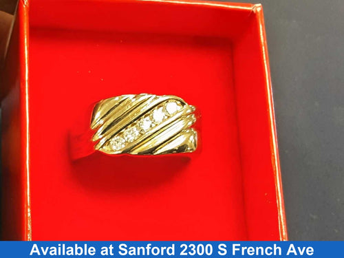 Yellow Gold 14k (.585) 10.7 grams Size 10.5