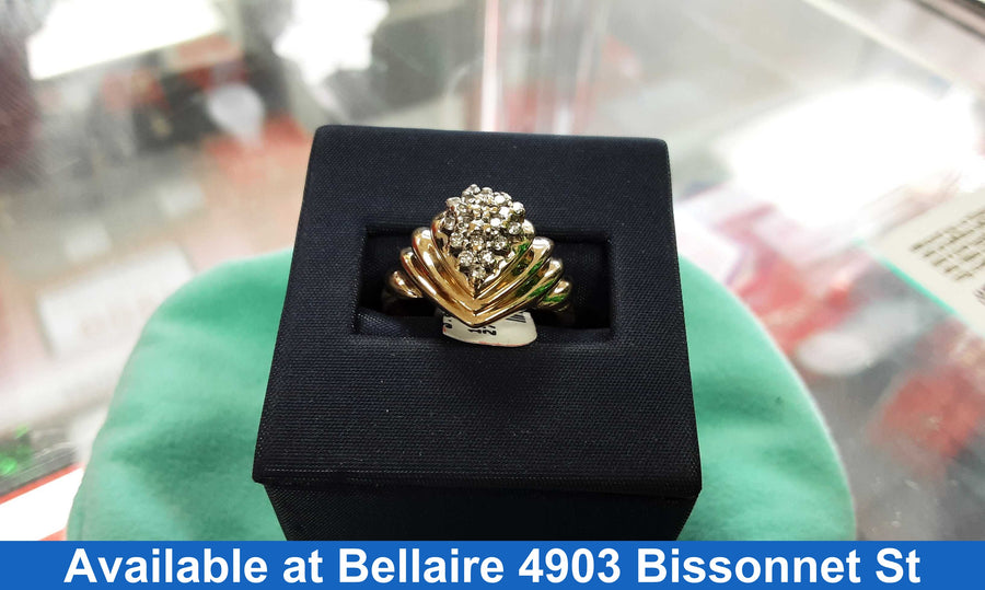 Women's Ring - Yellow Gold 10k (.417) 3.8 grams Size 8