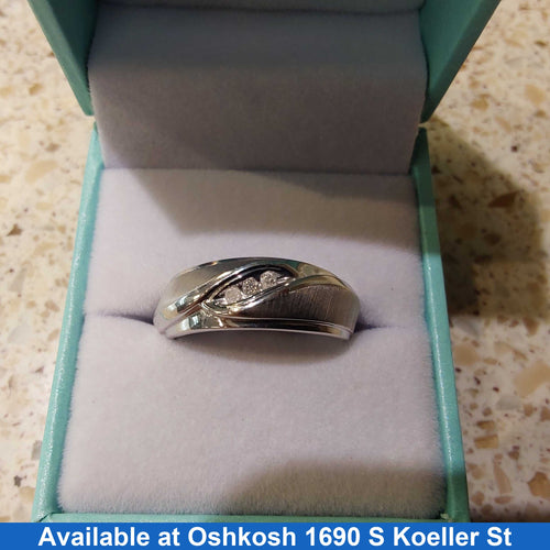 Men's Ring - White Gold 10k (.417) 3.2 grams Size 9