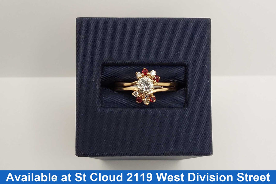 Women's Ring - Solitaire - Yellow Gold 14k (.585) 3.73 grams Size 8