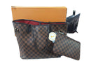 Louis Vuitton 104650/1 Brown Purse / Handbag