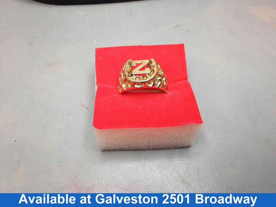 Men's Ring - Yellow Gold 10k (.417) 7.07 grams Size 10