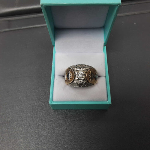 Men's Ring - Yellow Gold 10k (.417) 10.2 grams Size 12