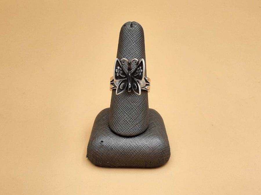 James Avery Mariposa